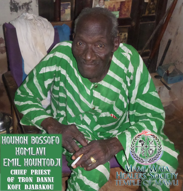 Danni Priests, Chief and Devotees.